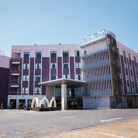 The Grand Aria Hotel And Conference Centre Gaborone Exterior foto