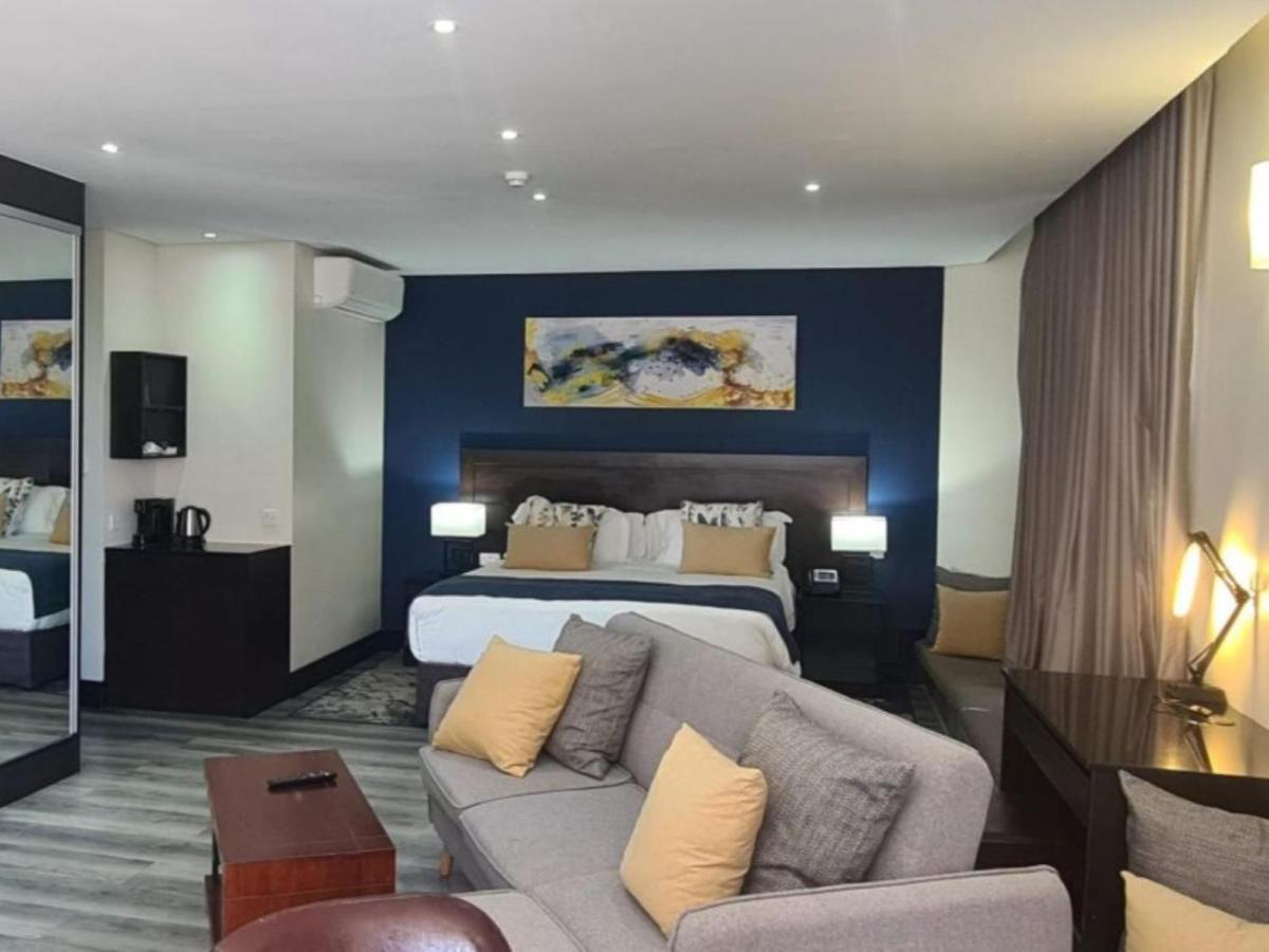 The Grand Aria Hotel And Conference Centre Gaborone Cameră foto